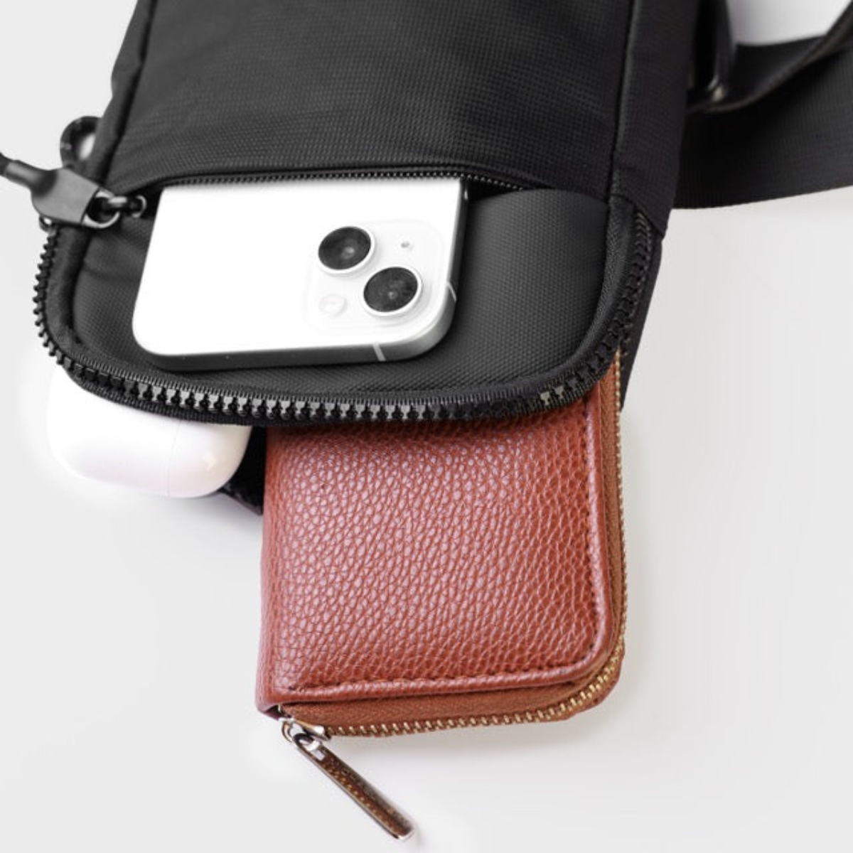 Linoras - sport | Sling bag