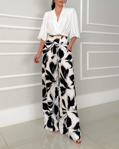 2 Pieces Outfit Ruched Overlap V Neck Three Quarters Sleeve Stretchy Back Hem Crop Blouse and Casual Vintage Floral Print High Waist Elastic Back Waist Wide Leg Pants Set