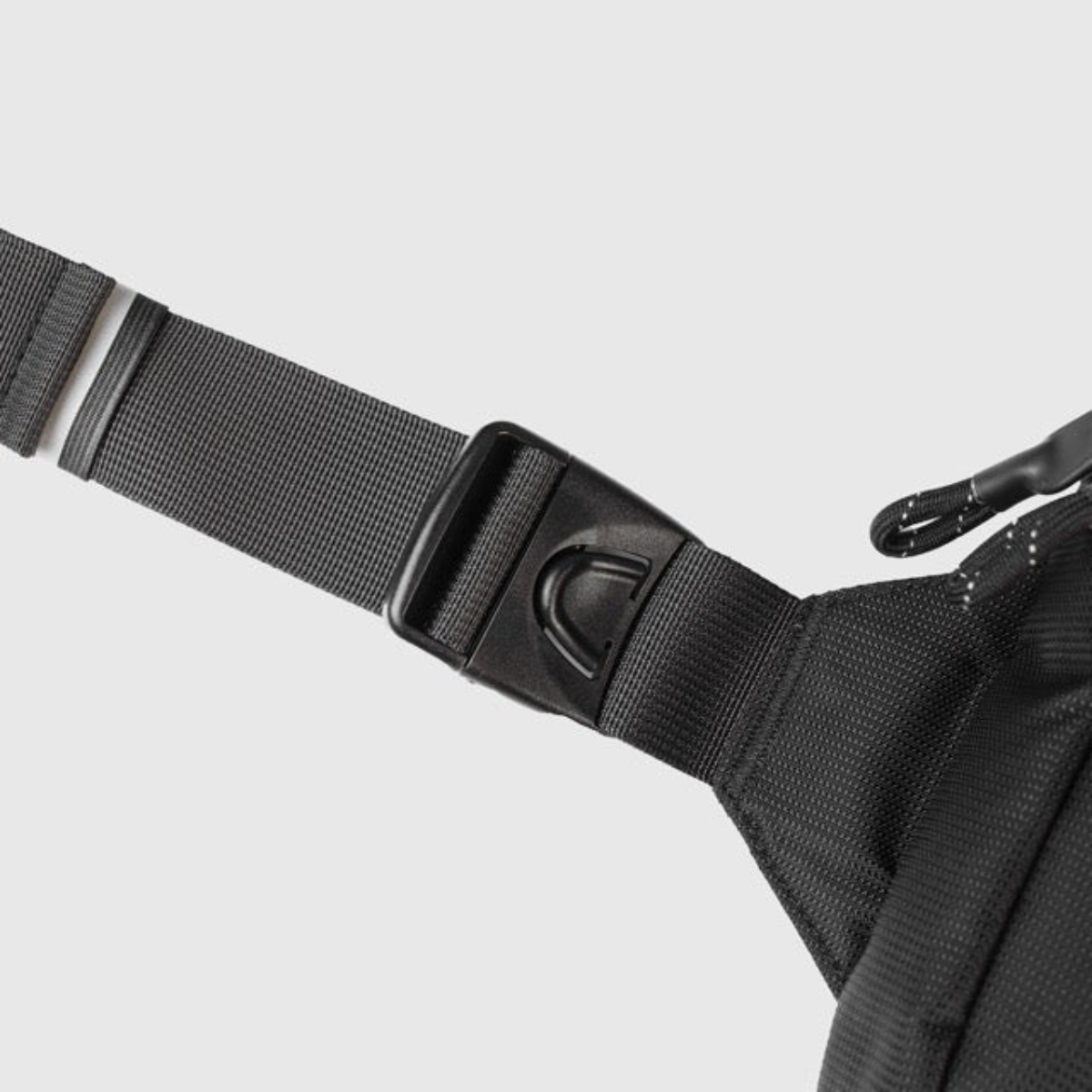 Linoras - sport | Sling bag