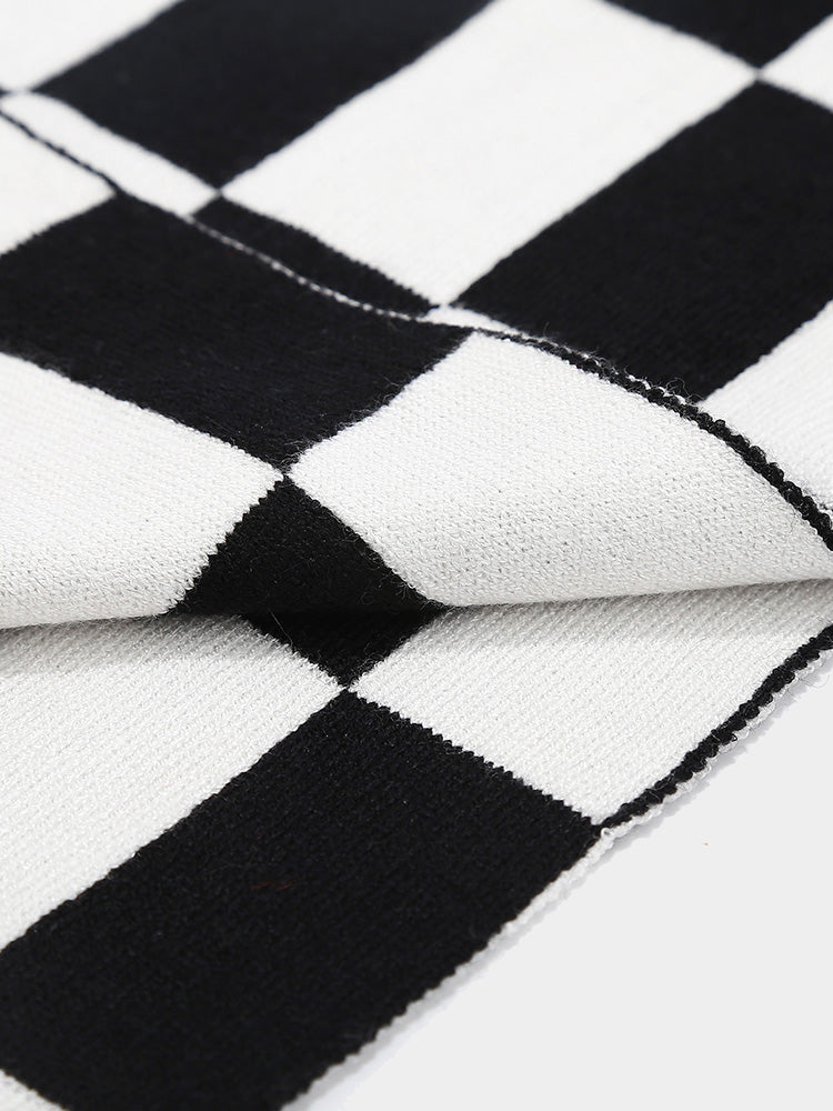 Cozy Checked Beanie Hat Scarf Gloves 3-in-1 Set