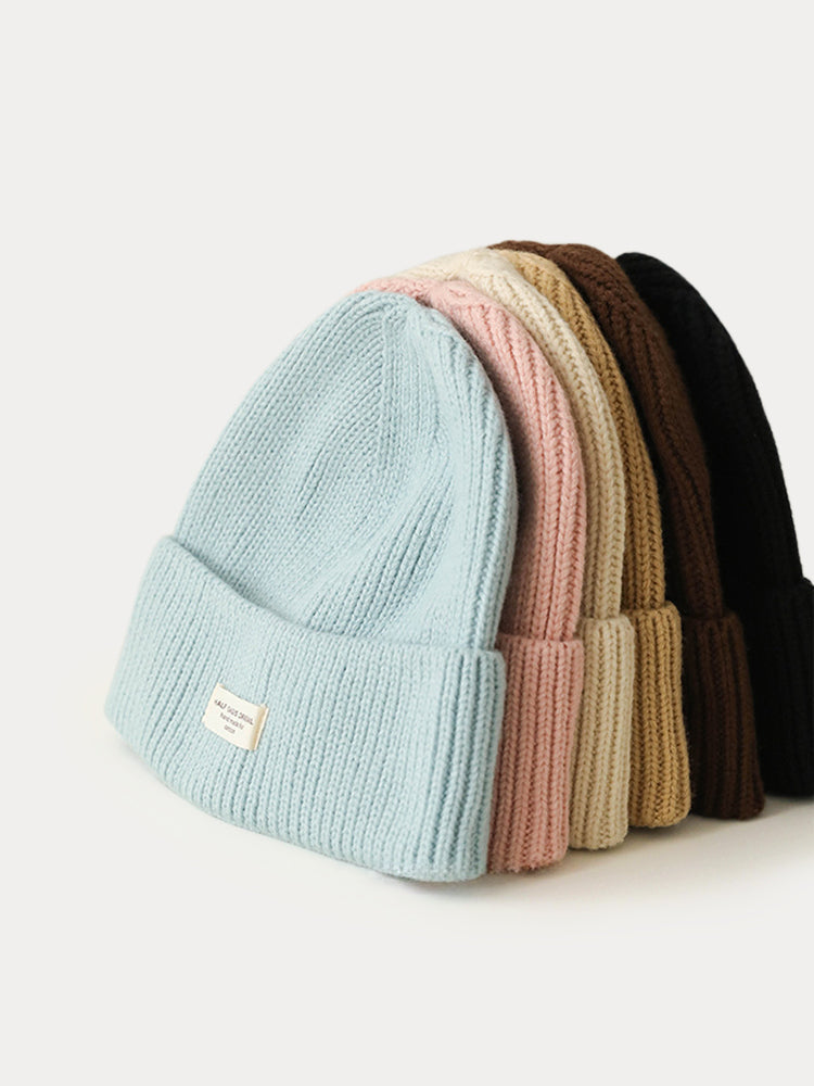 Stylish Warm Label Knit Beanie