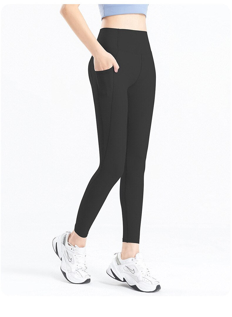 High-Waisted Gym Leggings With Pockets