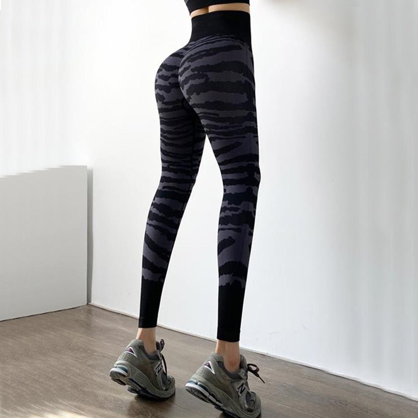 Tiger Print Seamless Gym Set