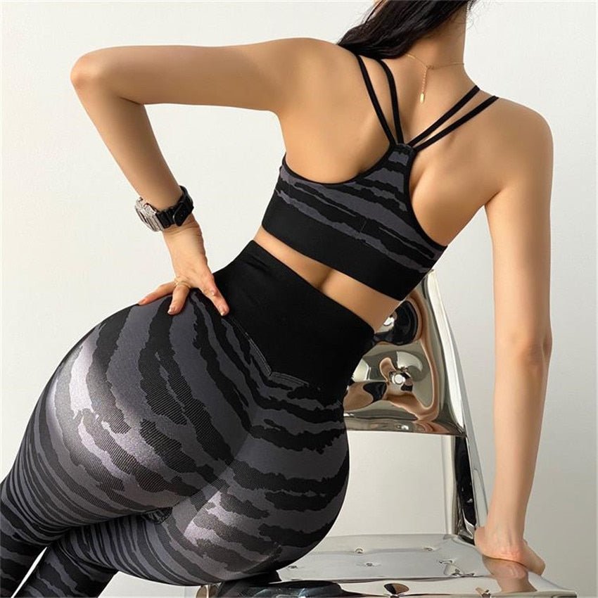 Tiger Print Seamless Gym Set